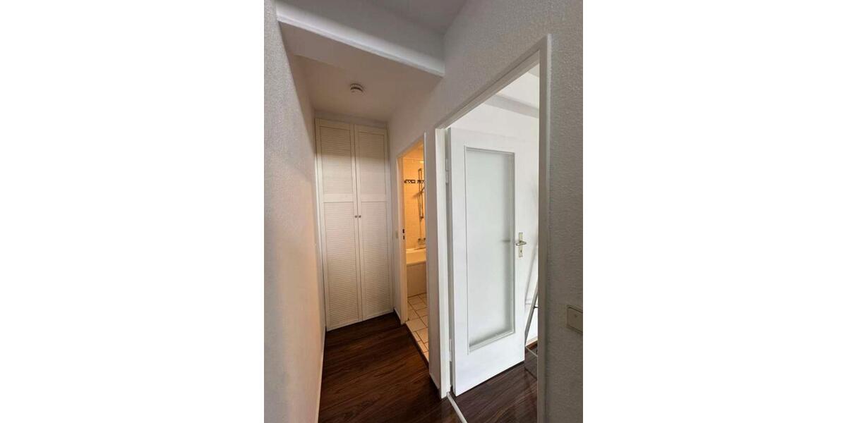 Erdgeschoßwohnung Berlin Charlottenburg-Wilmersdorf - 4 Zimmer, 66 m&sup2;, 315.000&euro; | Angebot:26918924
