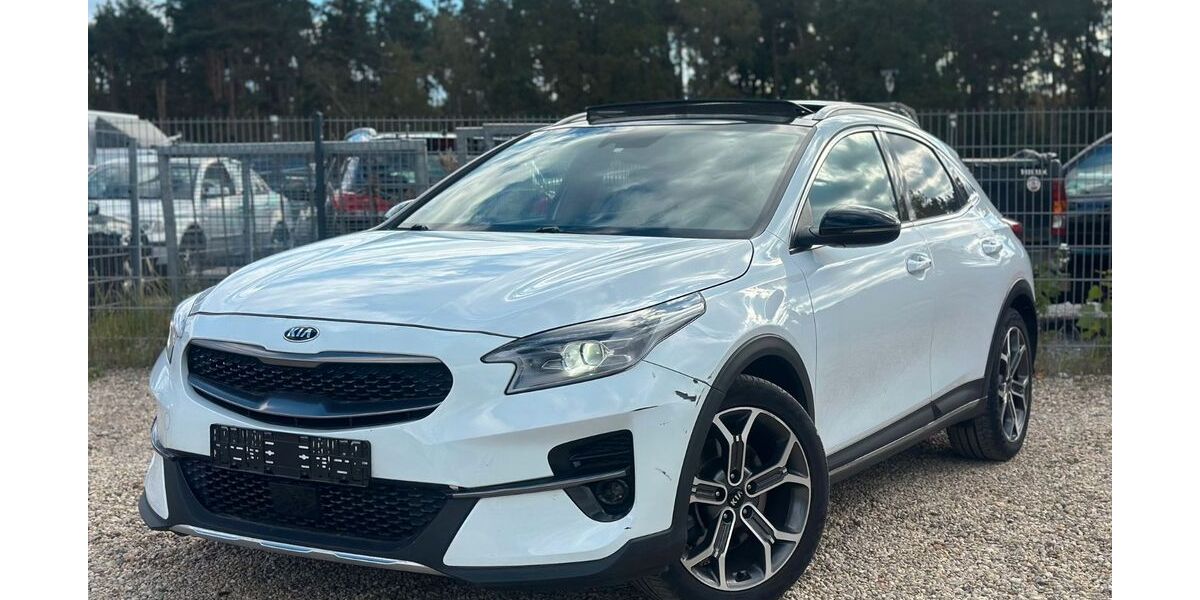 Kia XCeed 92.870 km 15.800 &euro; Mittenwalde 15749