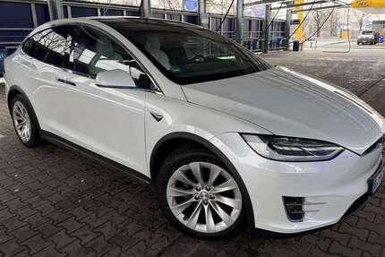 Tesla Model X 156.000 km 36.500 &euro; Berlin, Stadt 12307