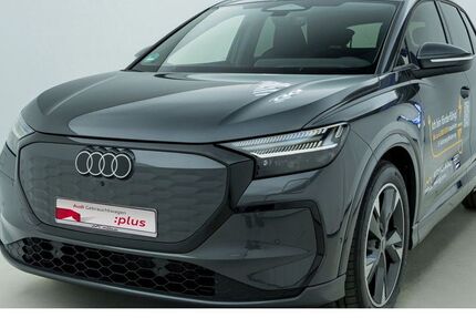 Audi Q4 e-tron 5.000 km 57.775 &euro; Berlin 13088