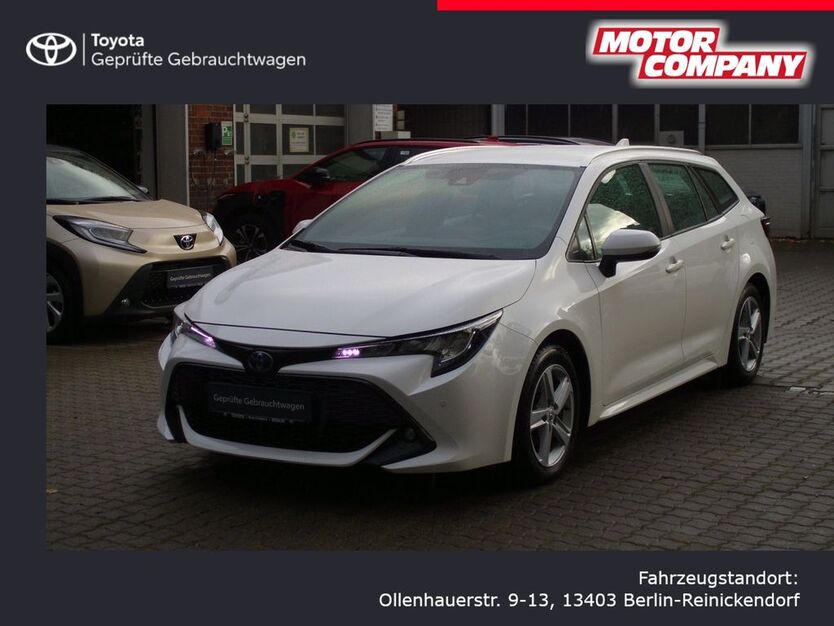 Toyota Corolla 76.928 km 22.990 € Berlin 13403