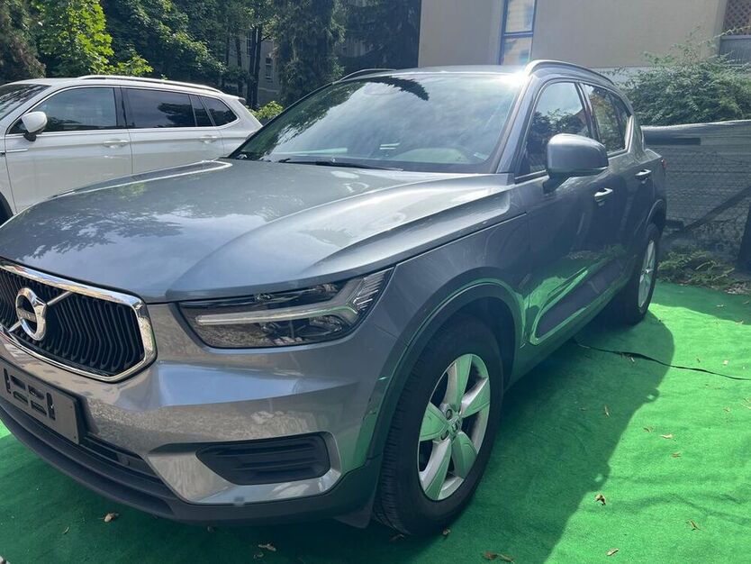 XC40