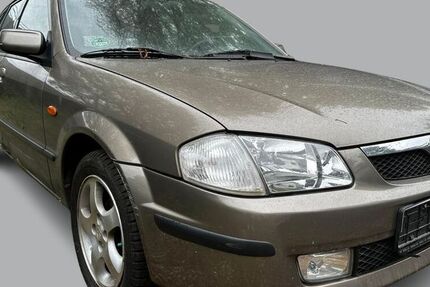 Mazda 323