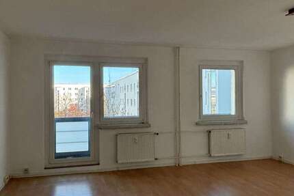 Wohnung zum Mieten in Berlin 769 € 69.95 m² 2 zimmer