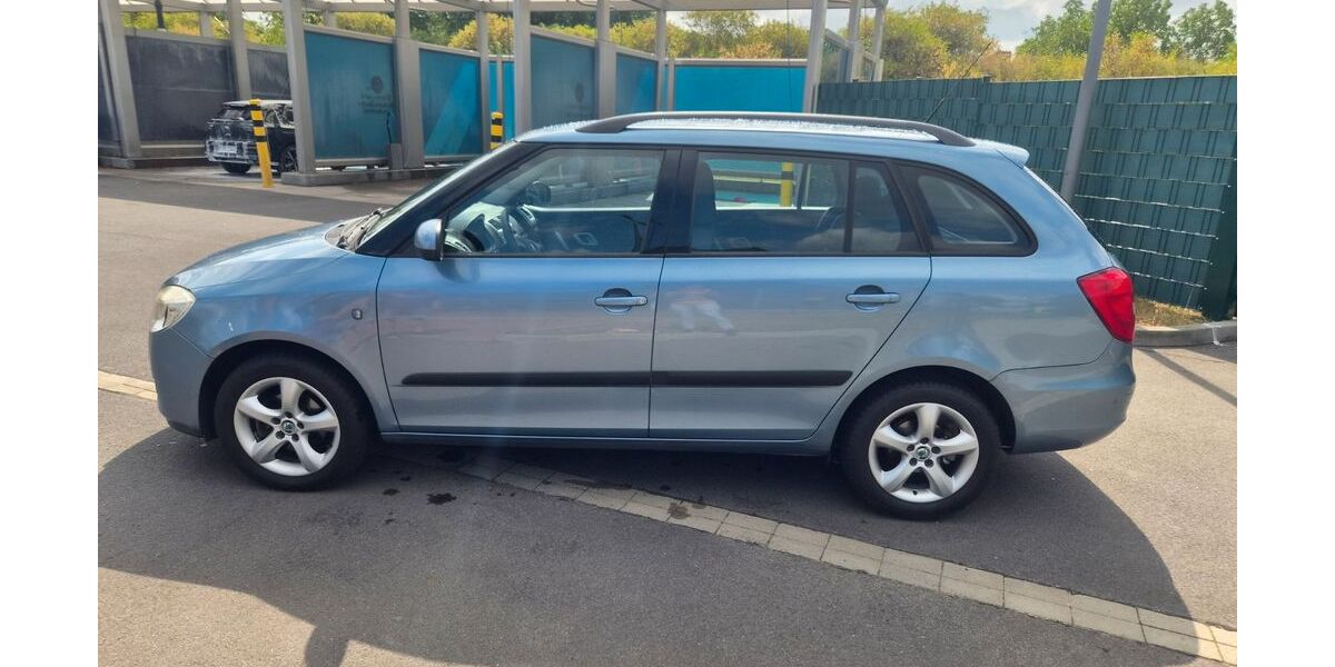 Skoda Fabia 107.304 km 6.999 &euro; Hennigsdorf 16761