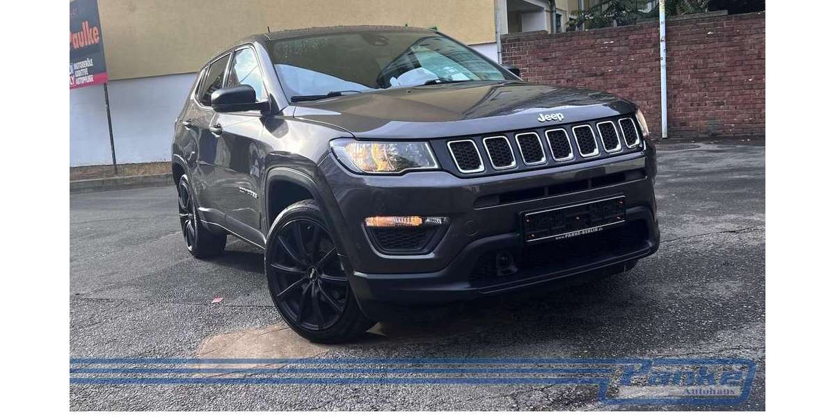 Jeep Compass 118.275 km 11.790 &euro; Berlin - Pankow 13187