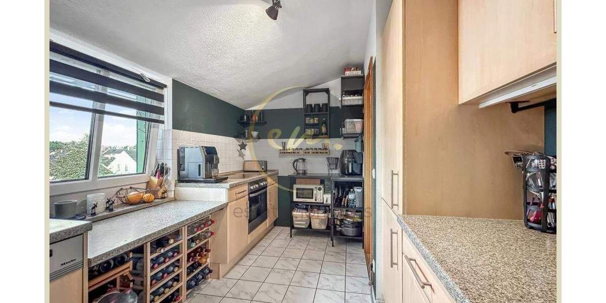 Etagenwohnung Schönfließ Schönfließ - 4 Zimmer, 101 m&sup2;, 300.000&euro; | Angebot:25675368