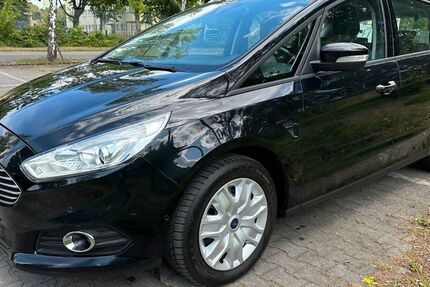 Ford S-Max 161.000 km 11.781 &euro; Berlin 13597