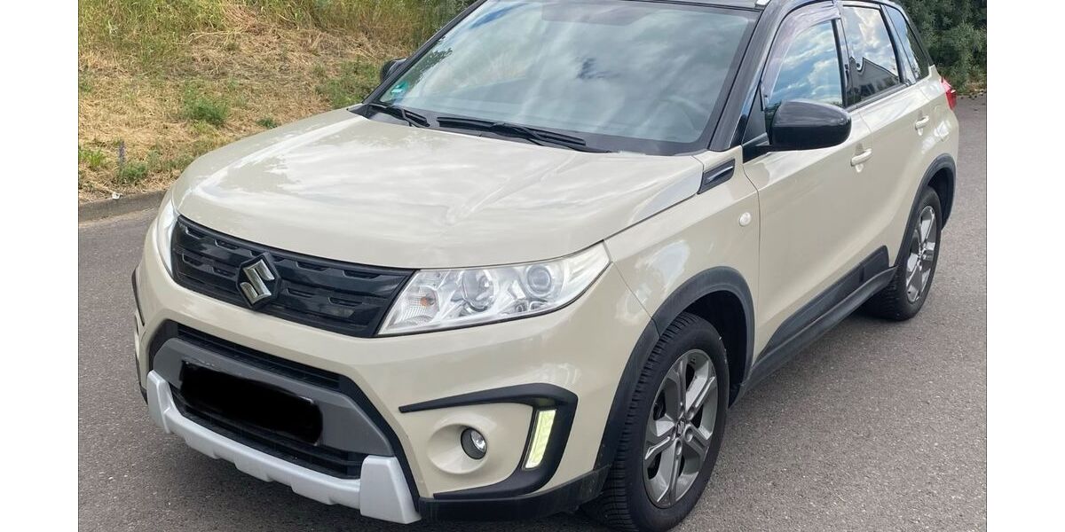 Suzuki Vitara 90.000 km 12.250 &euro; Berlin 13405