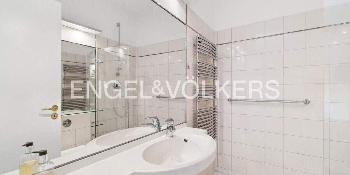 Etagenwohnung Berlin Dahlem - 2 Zimmer, 49 m&sup2;, 375.000&euro; | Angebot:25753808