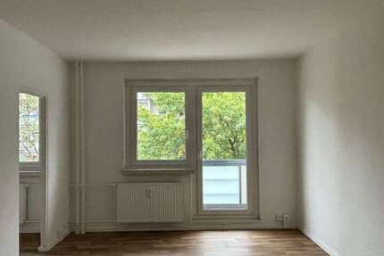Wohnung zum Mieten in Berlin 589 € 34.38 m²