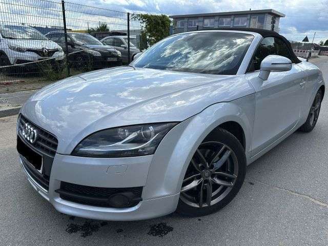 TT