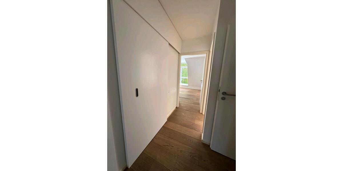 Dachgeschoßwohnung Velten - 3 Zimmer, 77 m&sup2;, 1.500&euro; | Angebot:26403569