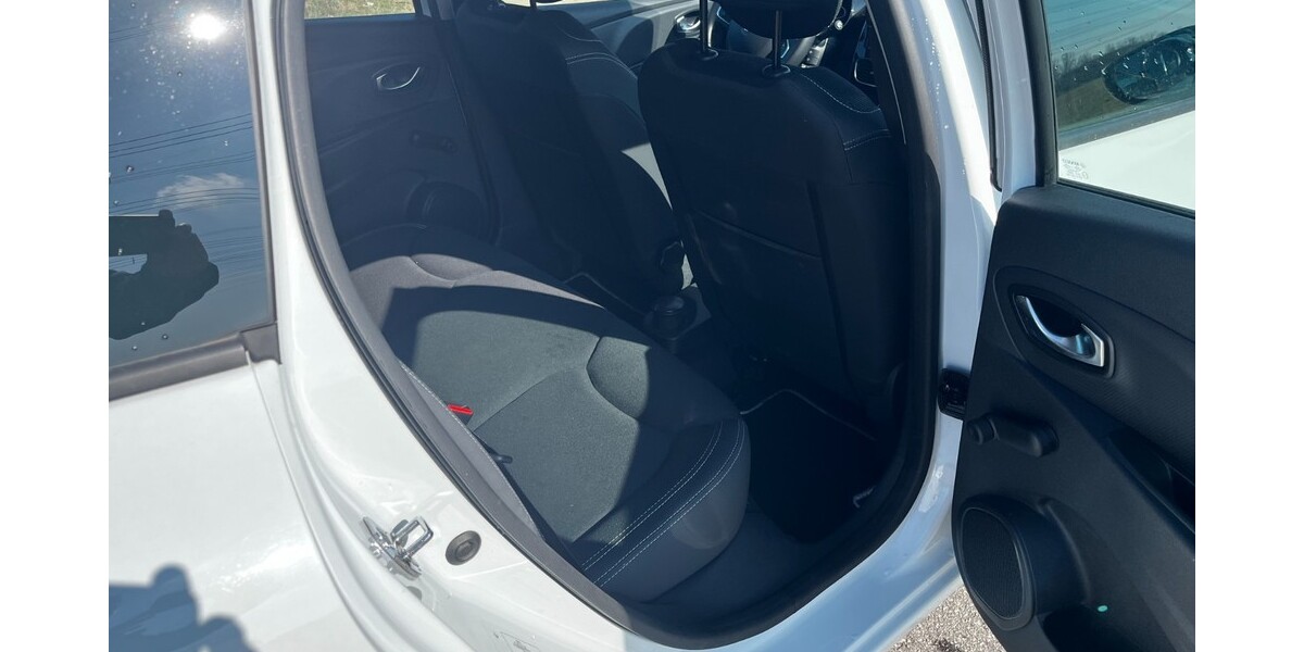 Renault Clio IV 31.226 km 8.860 &euro; Berlin 10178