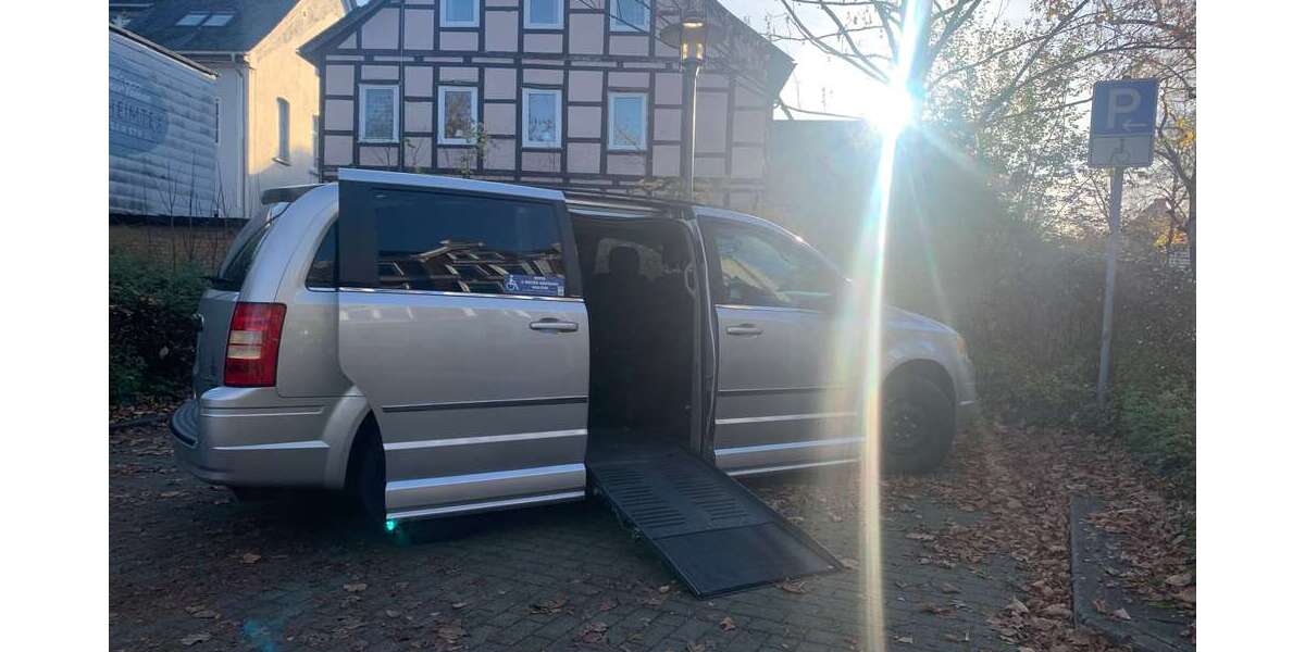 Chrysler Grand Voyager 102.000 km 10.999 &euro; Berlin, Stadt 10555