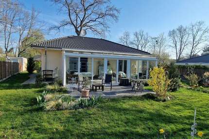 MODERNER BARRIEREFREIER BUNGALOW-STADTNAH... 3 zimmer