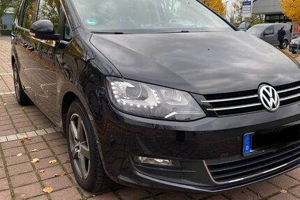 VW Sharan 273.400 km 6.900 € Berlin 12051