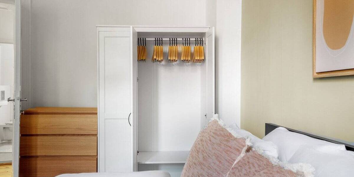 Etagenwohnung Berlin Gesundbrunnen - 3 Zimmer, 87 m&sup2;, 1.290&euro; | Angebot:26039044