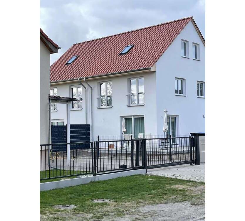 Haus zum Kaufen in Berlin 495.000 € 138 m²