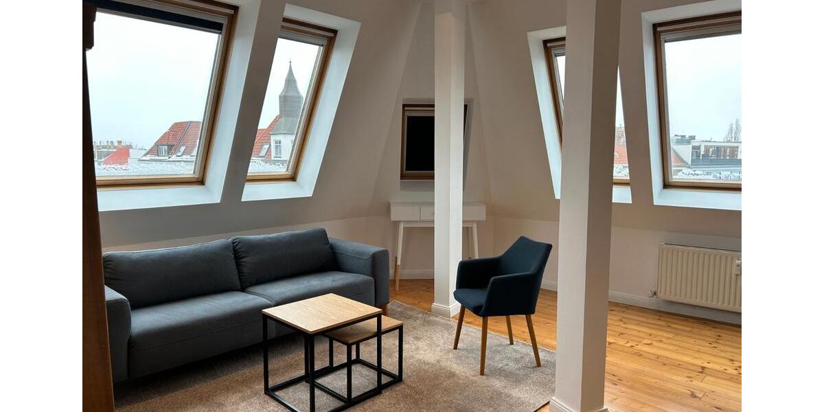 Dachgeschoßwohnung Berlin Pankow - 4 Zimmer, 105 m&sup2;, 2.650&euro; | Angebot:26647751