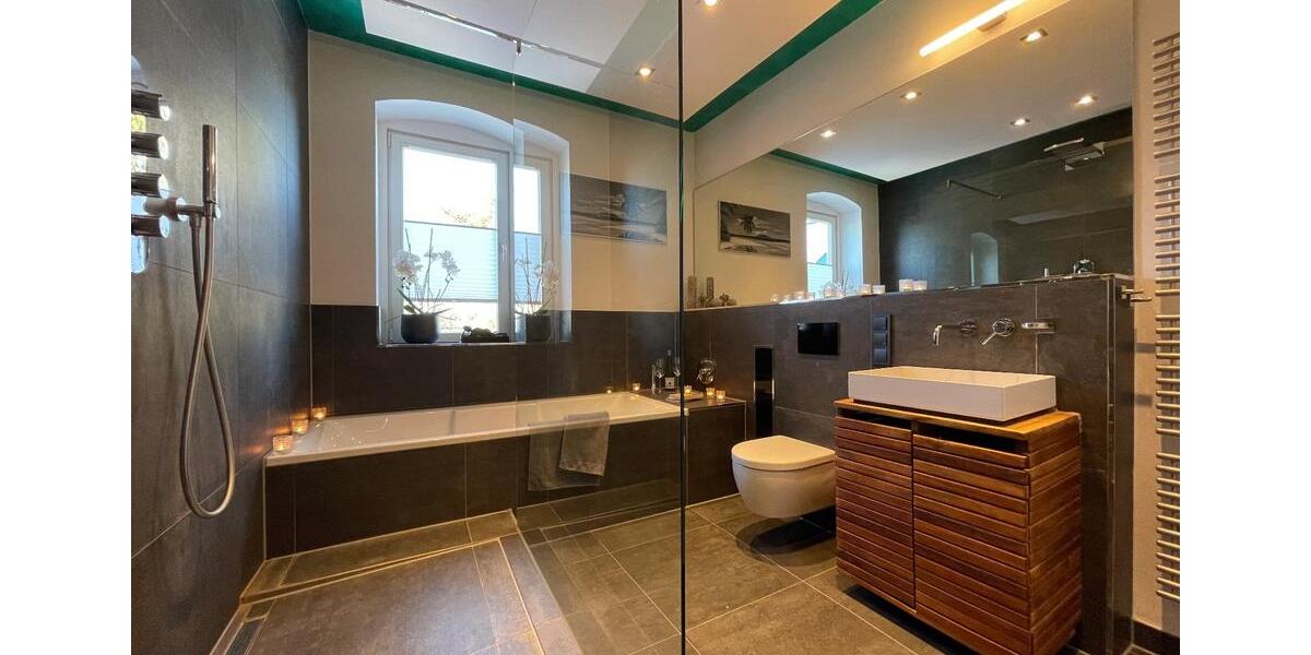 Etagenwohnung Berlin Treptow-Köpenick - 2 Zimmer, 76 m&sup2;, 369.000&euro; | Angebot:26113596