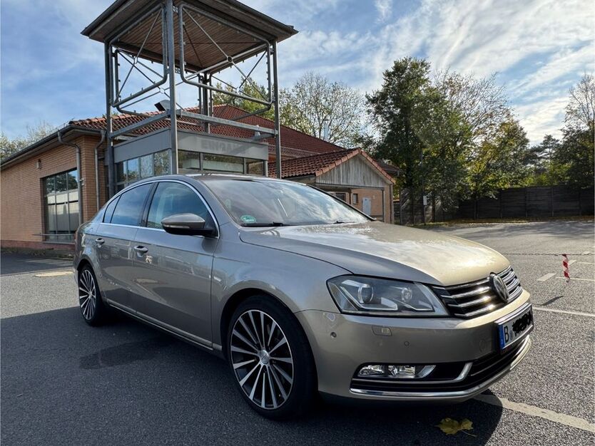 VW Passat 144.000 km 9.450 € Berlin 14089