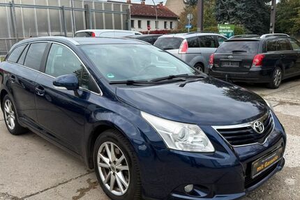 Toyota Avensis 225.723 km 5.550 € Berlin 13127