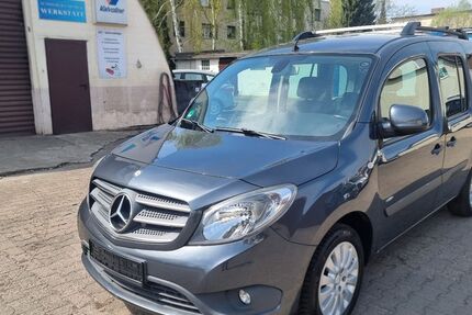 Mercedes-Benz Citan 114.000 km 13.500 &euro; Berlin 12357