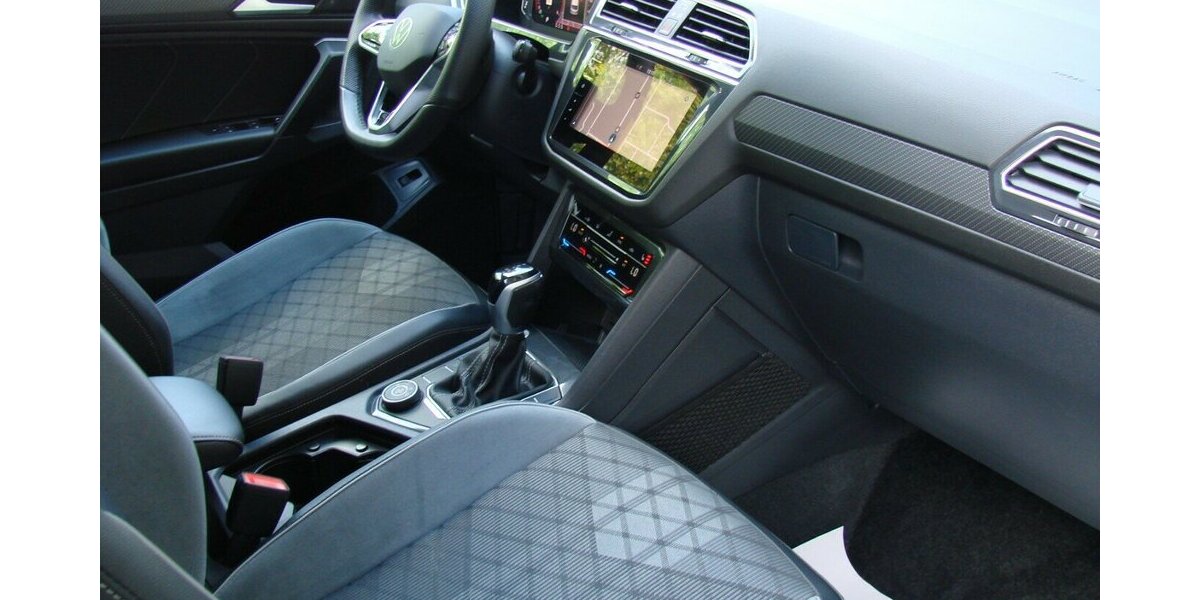 VW Tiguan Allspace 2.0TDi R-Line 4M Black Style ACC S 56.321 km 37.980 &euro; Falkensee 14612