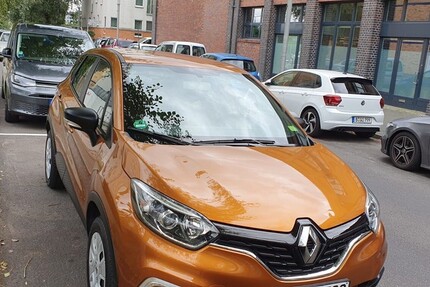 Renault Captur 80.000 km 8.800 € Berlin 10178