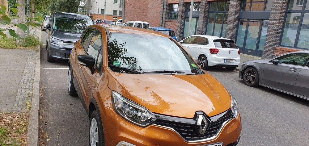 Renault Captur 80.000 km 8.800 &euro; Berlin 10178