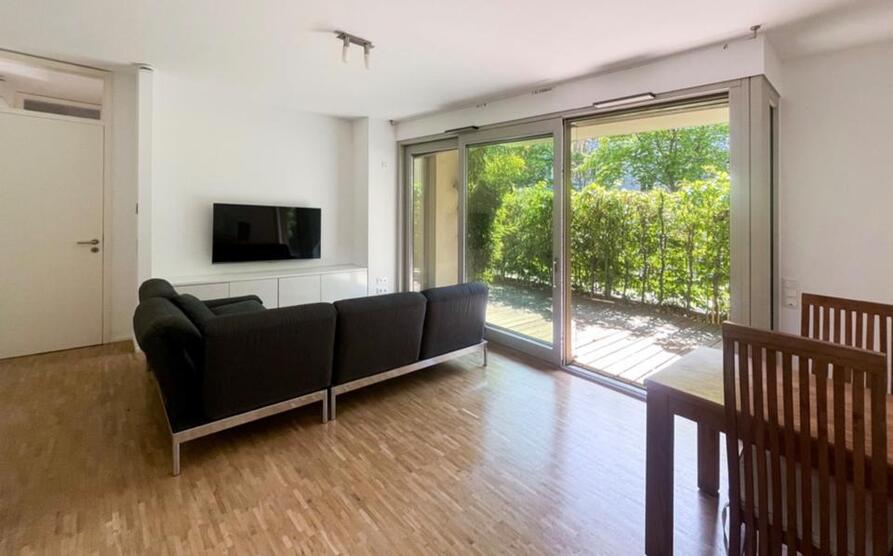 Moderne vollmöblierte GartenWohnung Nähe Volkspark Friedrichshain