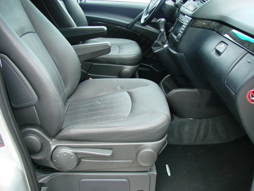 Mercedes-Benz Viano 3.0CDi Ambiente Edition lang Airmatic Bi-Xen 146.571 km 24.980 € Falkensee 14612