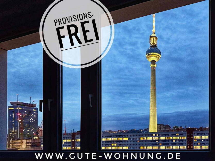Furnished Loft Hackescher Markt: View, Balcony & Parking
