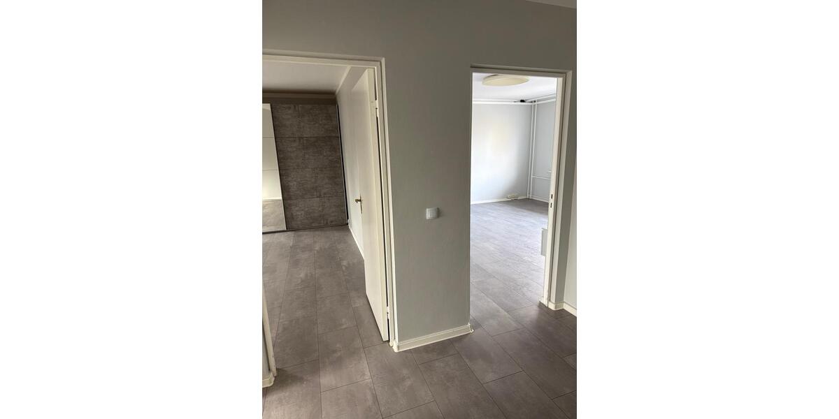 Etagenwohnung Berlin Spandau - 4 Zimmer, 90 m&sup2;, 1.800&euro; | Angebot:26539511