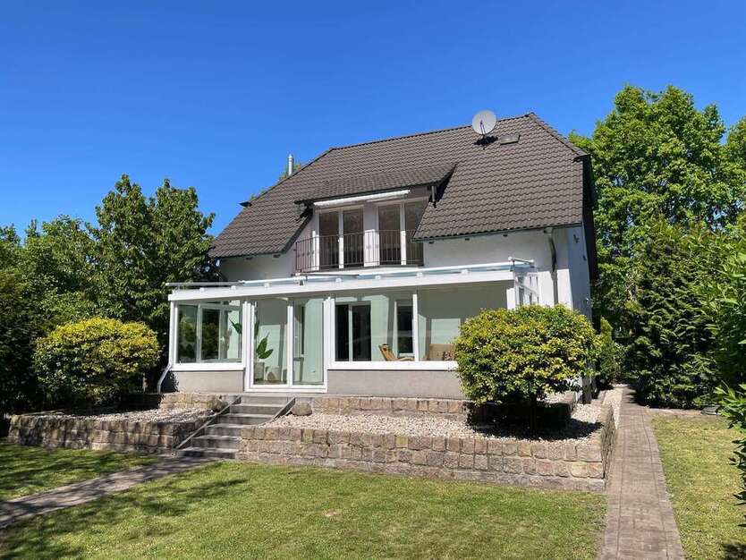 Haus zum Kaufen in Berlin 720.000 € 142 m²