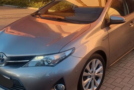 Toyota Auris 173.000 km 9.500 &euro; Berlin 12489