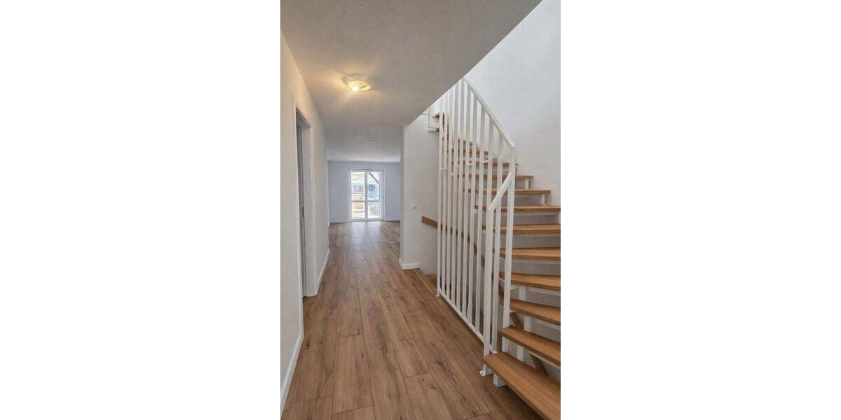 Doppelhaushälfte Hönow Hönow - 4 Zimmer, 135 m&sup2;, 2.560&euro; | Angebot:25531282