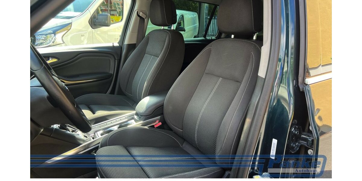 Opel Zafira Innovation*7-Sitz*R-Cam*Lkrhg*SHZ*Navi* 149.980 km 12.480 &euro; Berlin 13187
