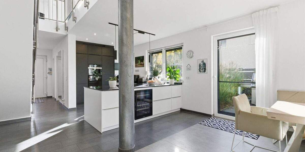 Einfamilienhaus Ludwigsfelde - 6 Zimmer, 210 m&sup2;, 950.000&euro; | Angebot:25779492