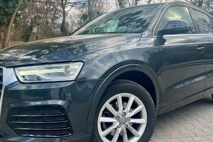 Audi Q3 64.000 km 15.200 &euro; Berlin 14167