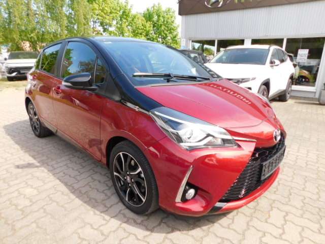 Yaris