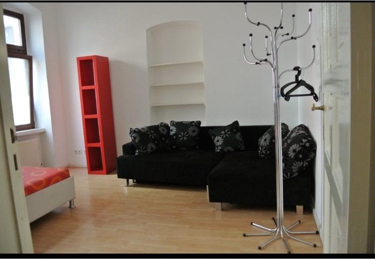 Etagenwohnung Berlin Tempelhof-Schöneberg - 1 Zimmer, 45 m&sup2;, 1.000&euro; | Angebot:26443889