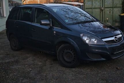Opel Zafira 330.000 km 850 &euro; Oranienburg 16515