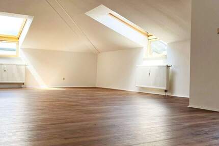 Wohnung Velten - 2 Zimmer, 77 m&sup2;, 249.000&euro; | Angebot:25701266