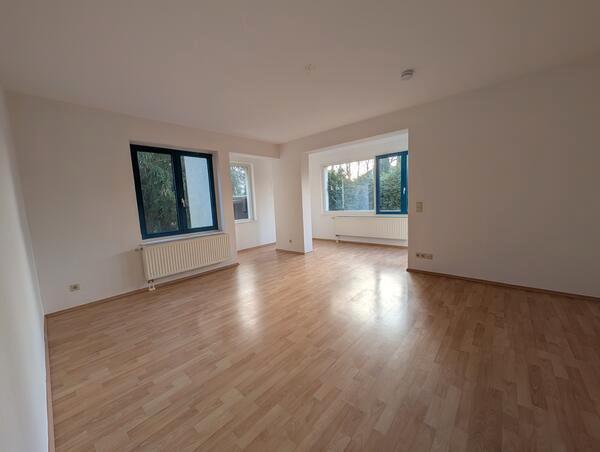 Etagenwohnung Falkensee - 3 Zimmer, 78 m&sup2;, 1.080&euro; | Angebot:26586486