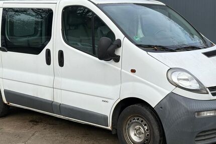 Opel Vivaro 193.800 km 2.900 &euro; Falkensee 14612