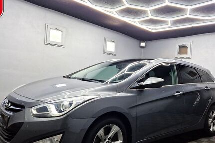 Hyundai i40 259.000 km 6.380 &euro; Berlin 12305