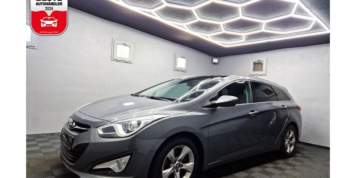 Hyundai i40 259.000 km 6.380 &euro; Berlin 12305