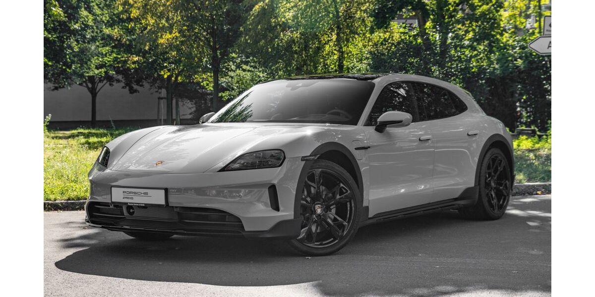 Porsche Taycan 4.900 km 124.900 € Berlin 10587